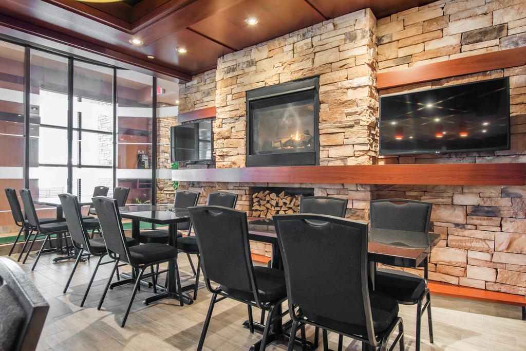 Quality Inn & Suites Леви Экстерьер фото