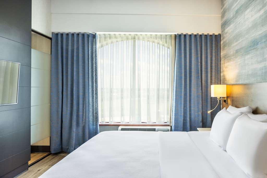 Quality Inn & Suites Леви Номер фото