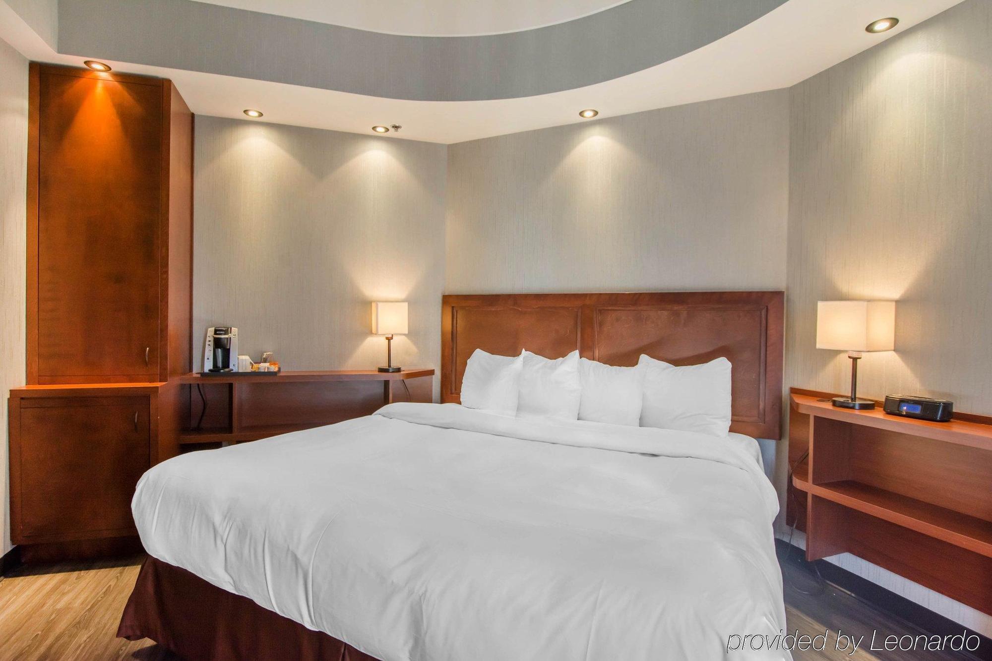 Quality Inn & Suites Леви Экстерьер фото